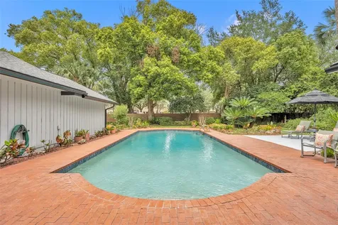 1001 Versailles Court Maitland FL 32751