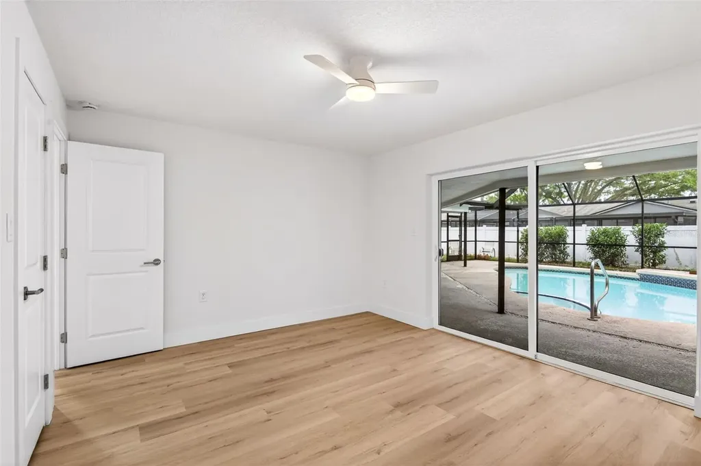 3041 Oak Cove Drive Clearwater FL 33759
