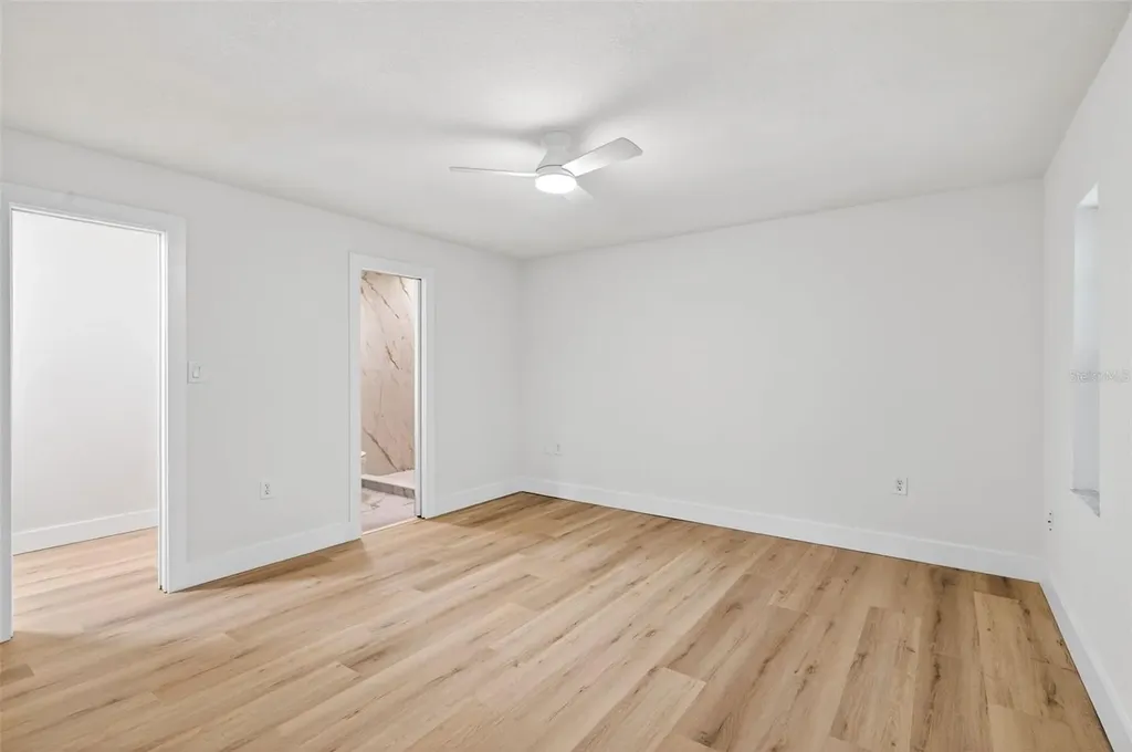 3041 Oak Cove Drive Clearwater FL 33759