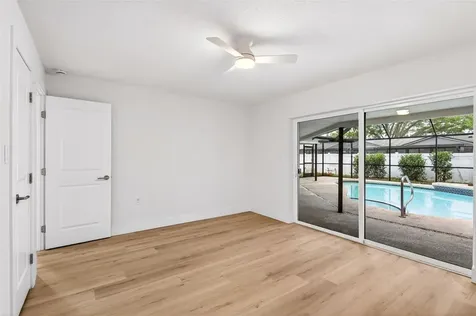 3041 Oak Cove Drive Clearwater FL 33759