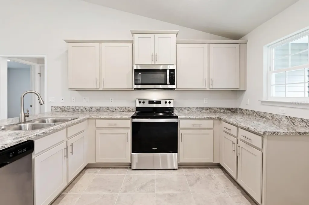 9 Lamar Lane Palm Coast FL 32137