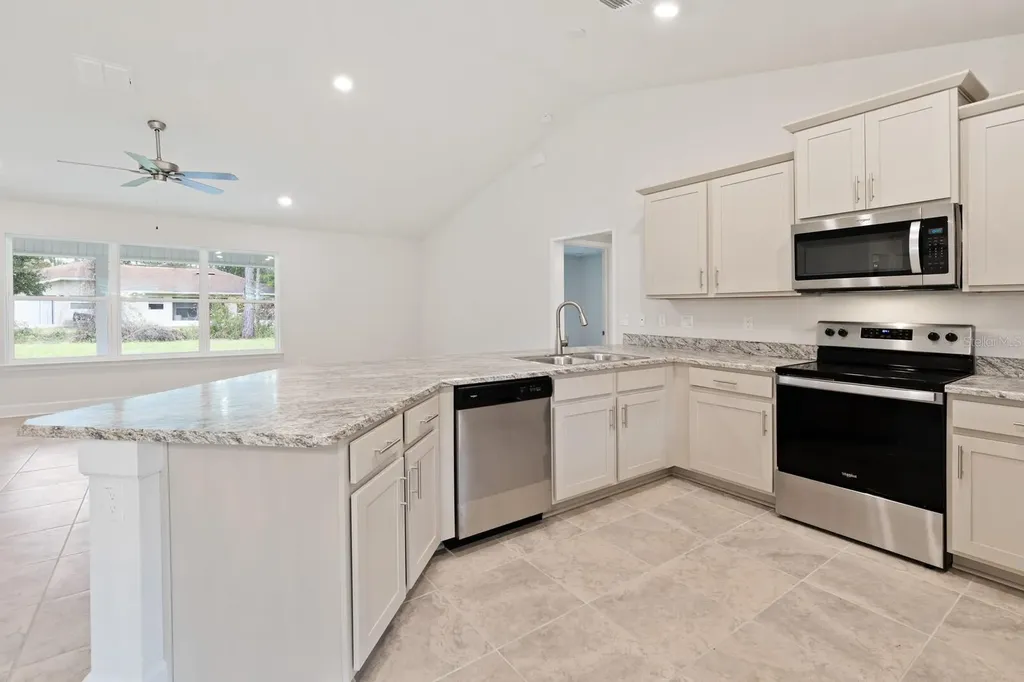 9 Lamar Lane Palm Coast FL 32137