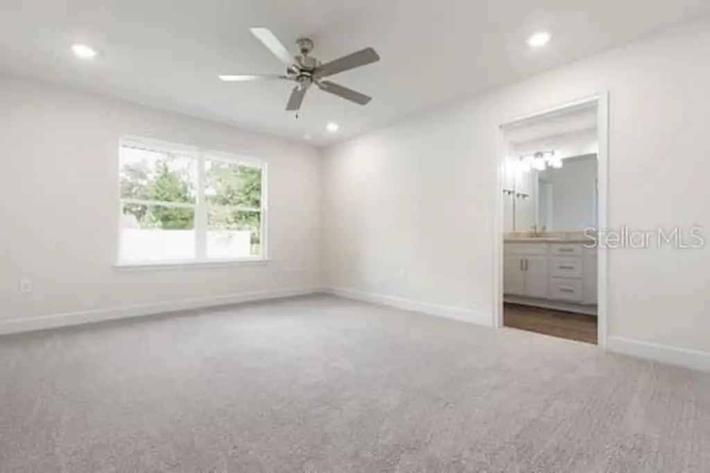 9 Lamar Lane Palm Coast FL 32137