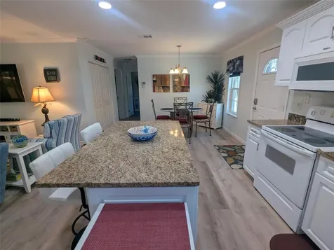 2100 Kings Highway Port Charlotte FL 33980