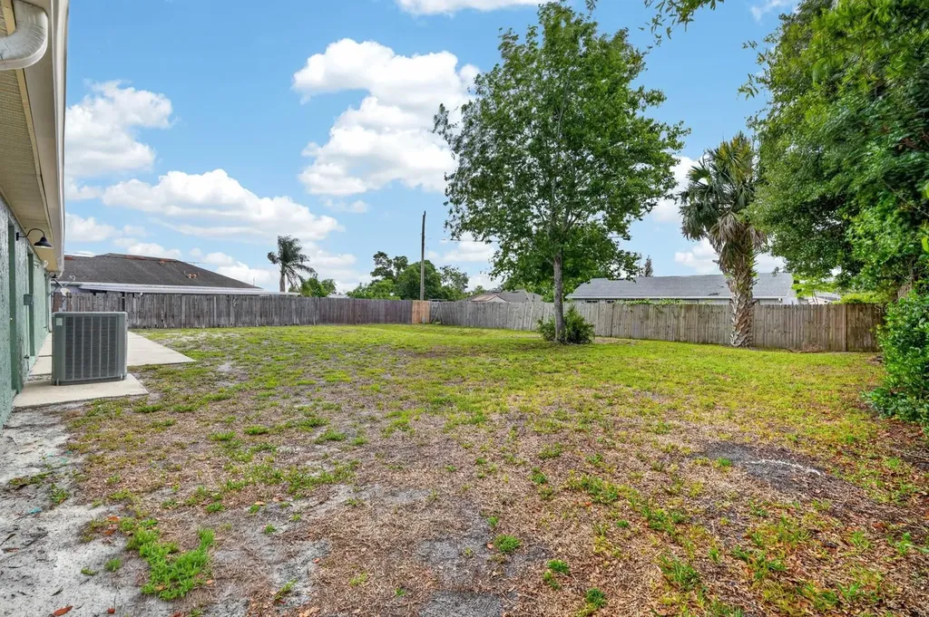 2301 Weatherford Drive Deltona FL 32738