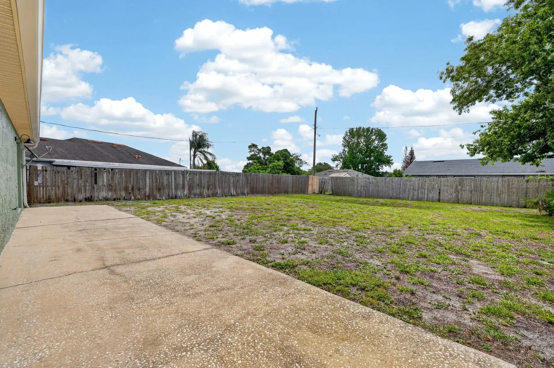 2301 Weatherford Drive Deltona FL 32738
