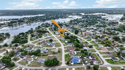 2301 Weatherford Drive Deltona FL 32738