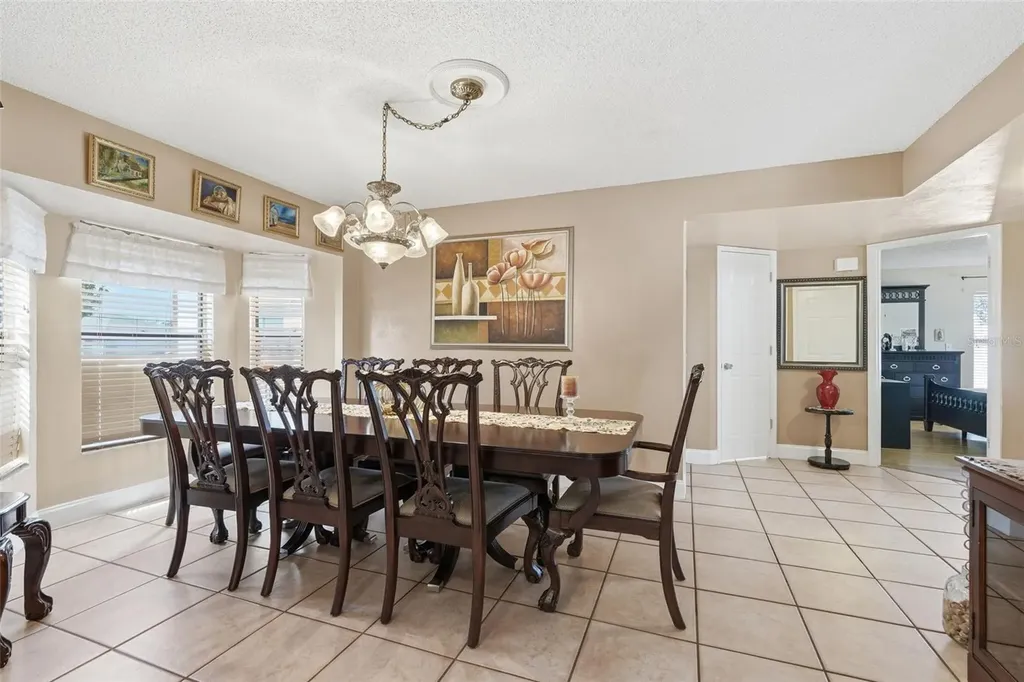 2207 Whispering Maple Drive Orlando FL 32837