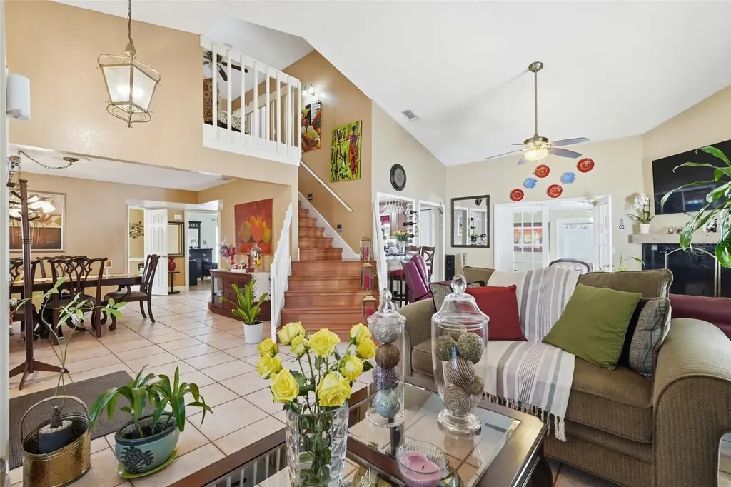 2207 Whispering Maple Drive Orlando FL 32837