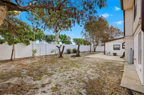 2207 Whispering Maple Drive Orlando FL 32837