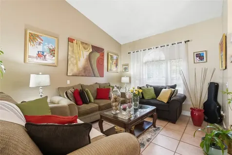 2207 Whispering Maple Drive Orlando FL 32837
