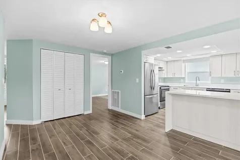 7427 Southwind Drive Hudson FL 34667
