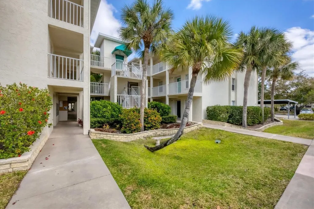 7294 Cloister Drive Sarasota FL 34231