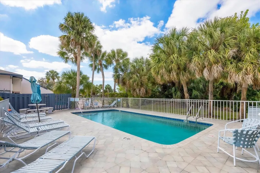 7294 Cloister Drive Sarasota FL 34231