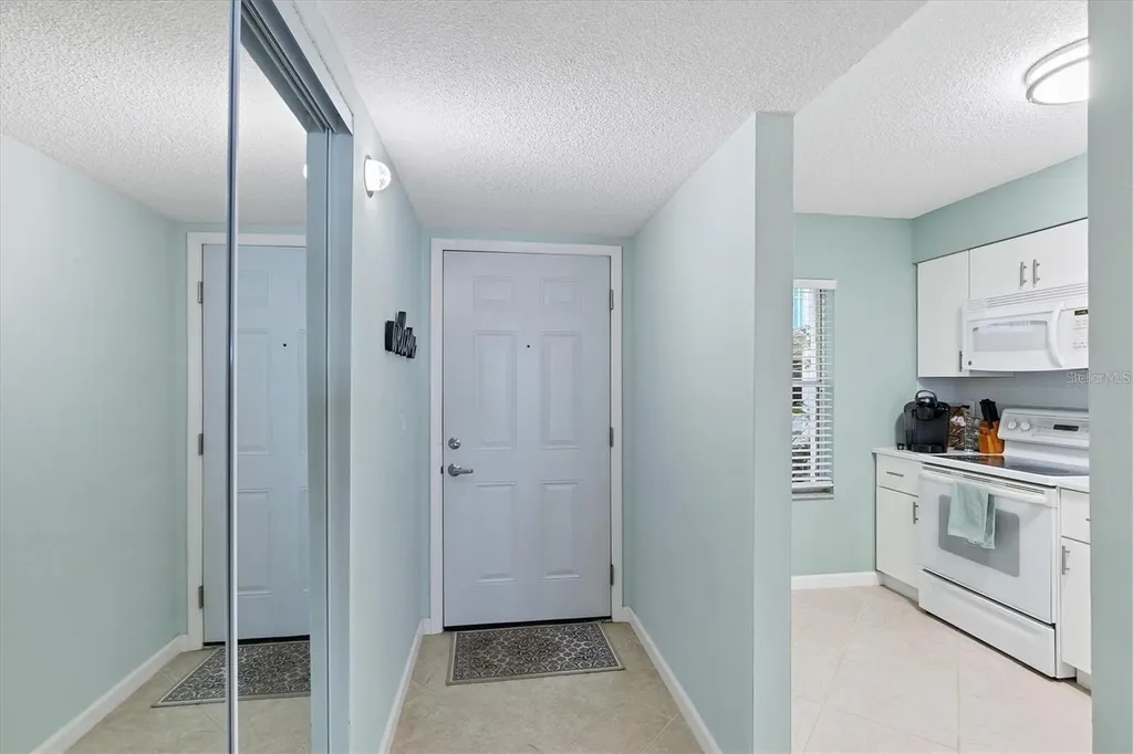 7294 Cloister Drive Sarasota FL 34231