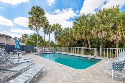 7294 Cloister Drive Sarasota FL 34231