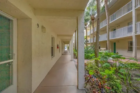 7294 Cloister Drive Sarasota FL 34231