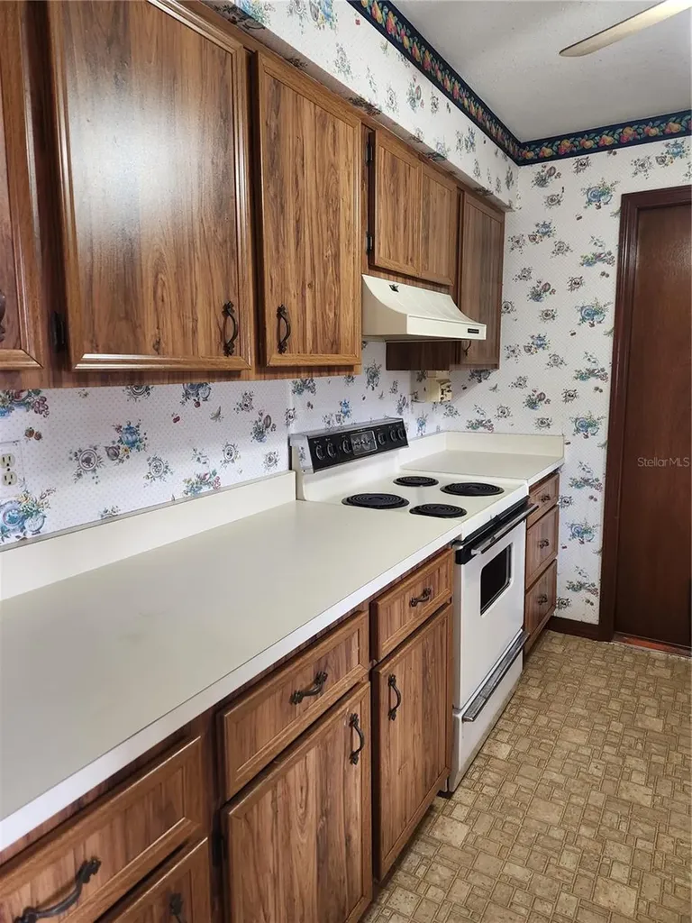 415 Shangri La Circle Edgewater FL 32132