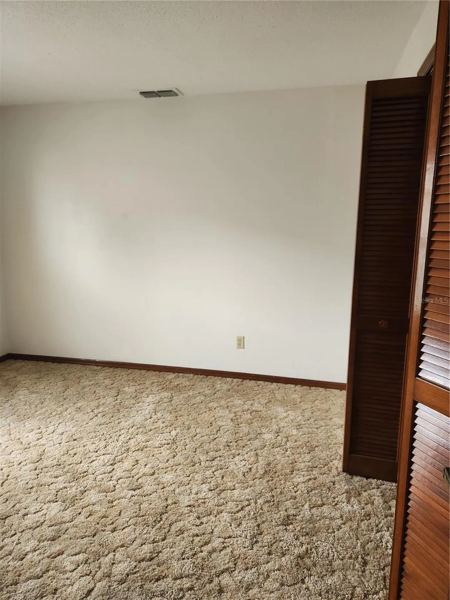 415 Shangri La Circle Edgewater FL 32132