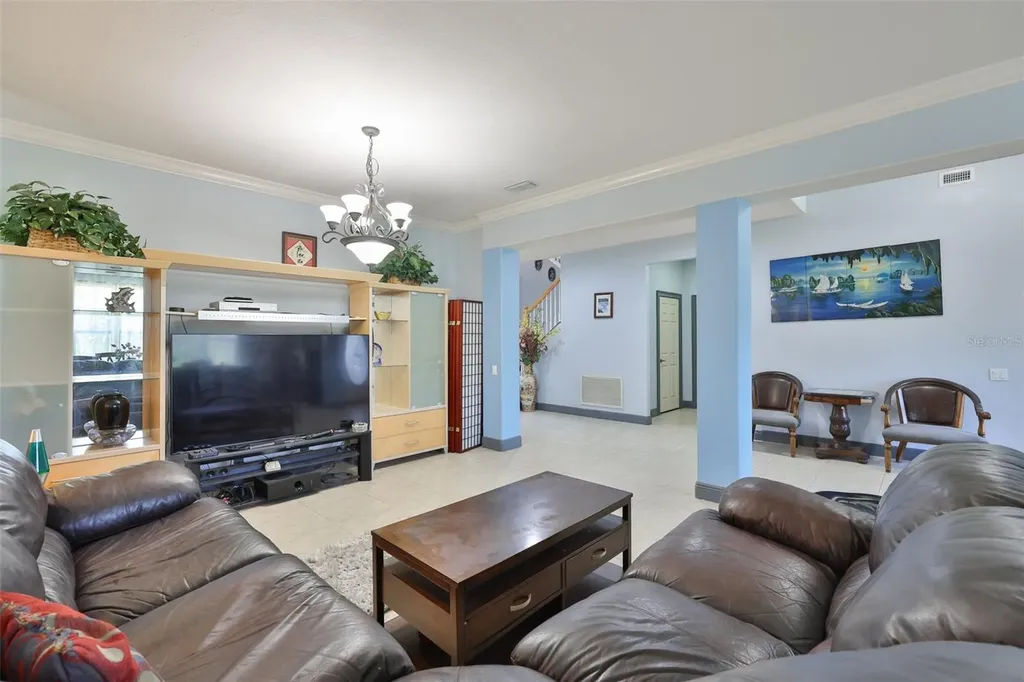 2679 Lakebreeze Lane S Clearwater FL 33759