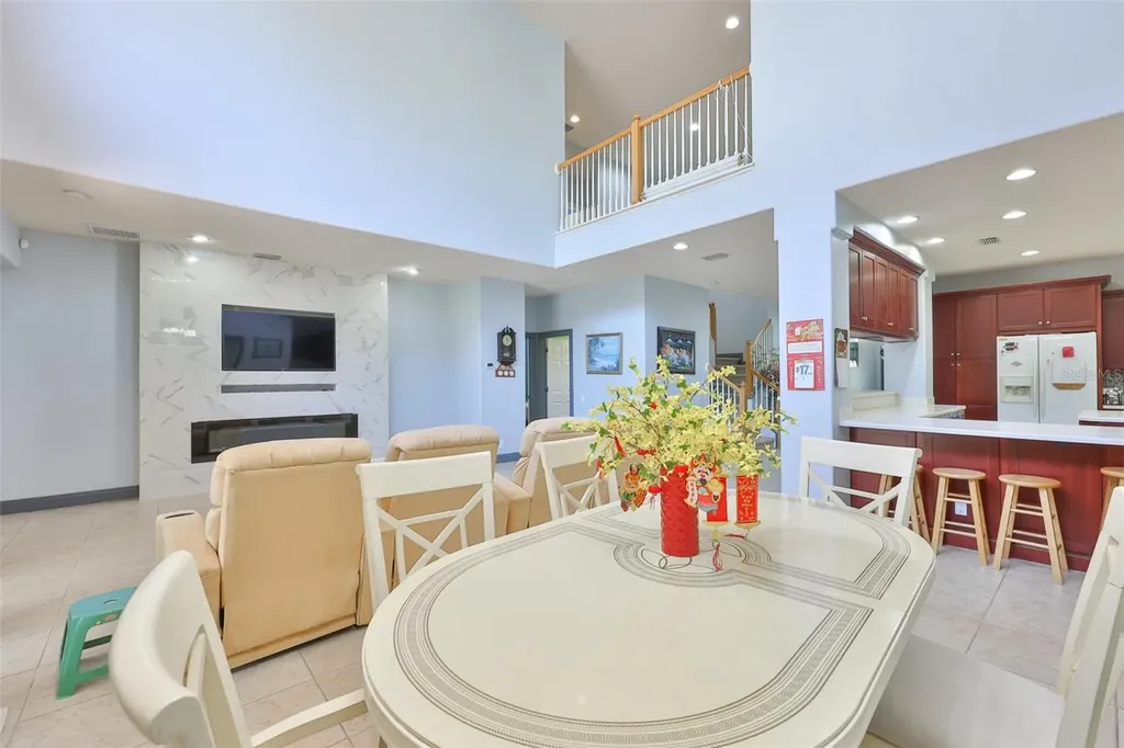 2679 Lakebreeze Lane S Clearwater FL 33759