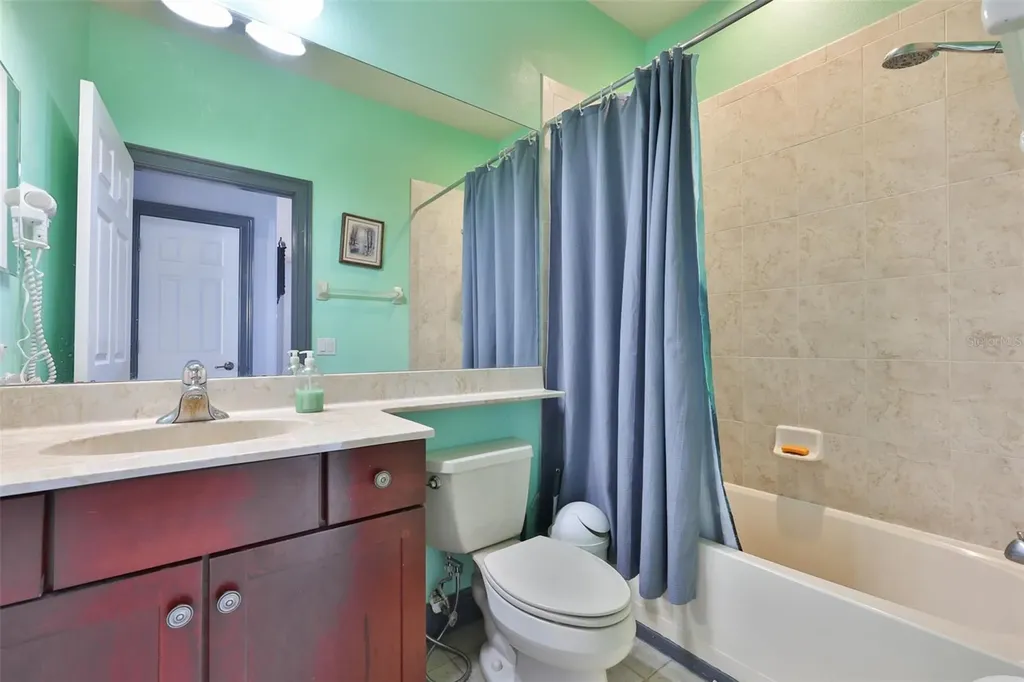 2679 Lakebreeze Lane S Clearwater FL 33759