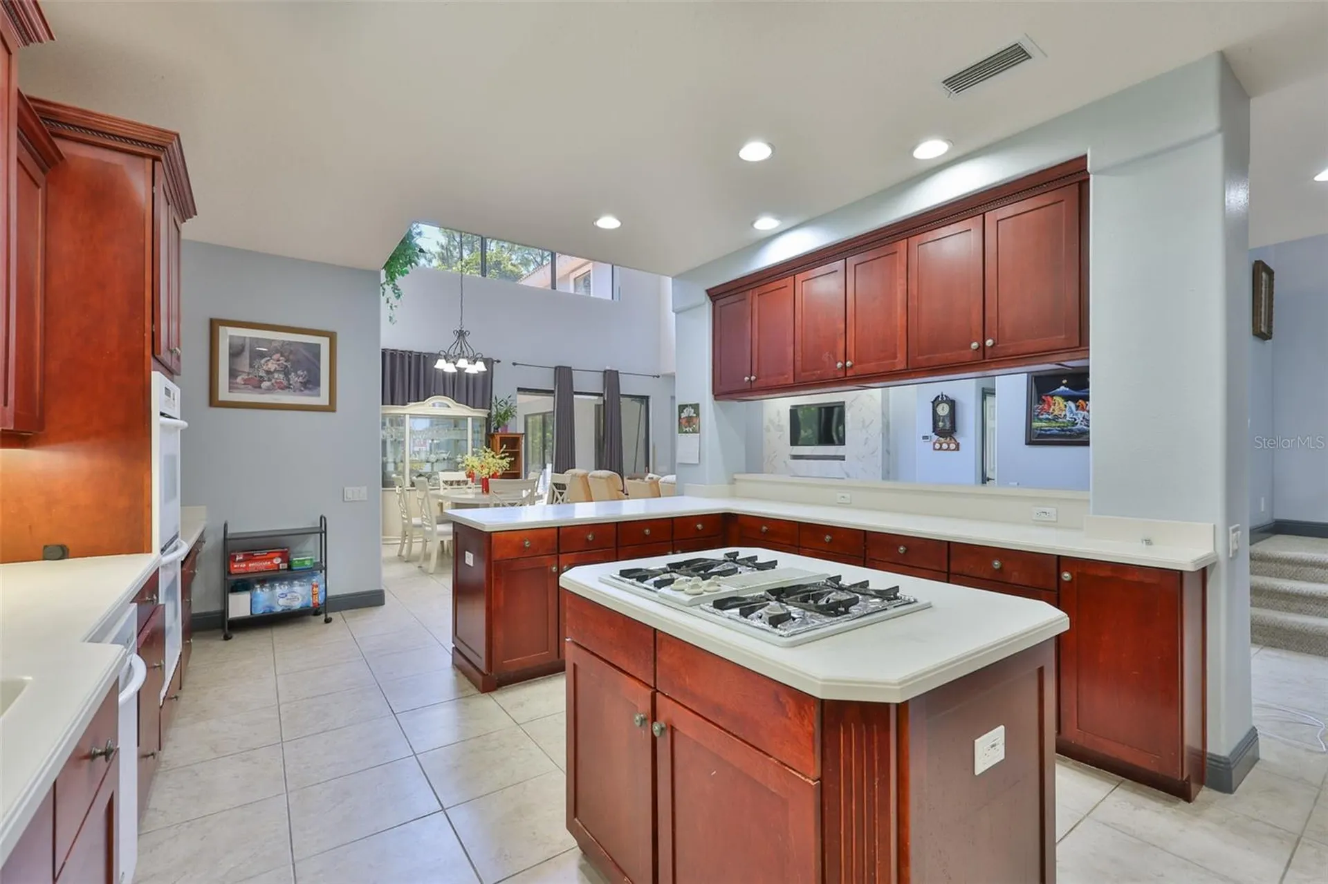 2679 Lakebreeze Lane S Clearwater FL 33759