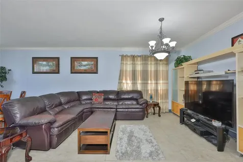 2679 Lakebreeze Lane S Clearwater FL 33759