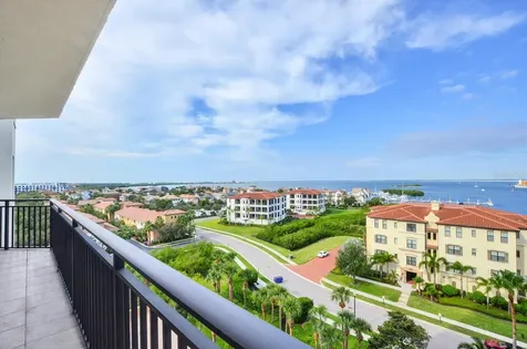 5823 Bowen Daniel Drive Tampa FL 33616