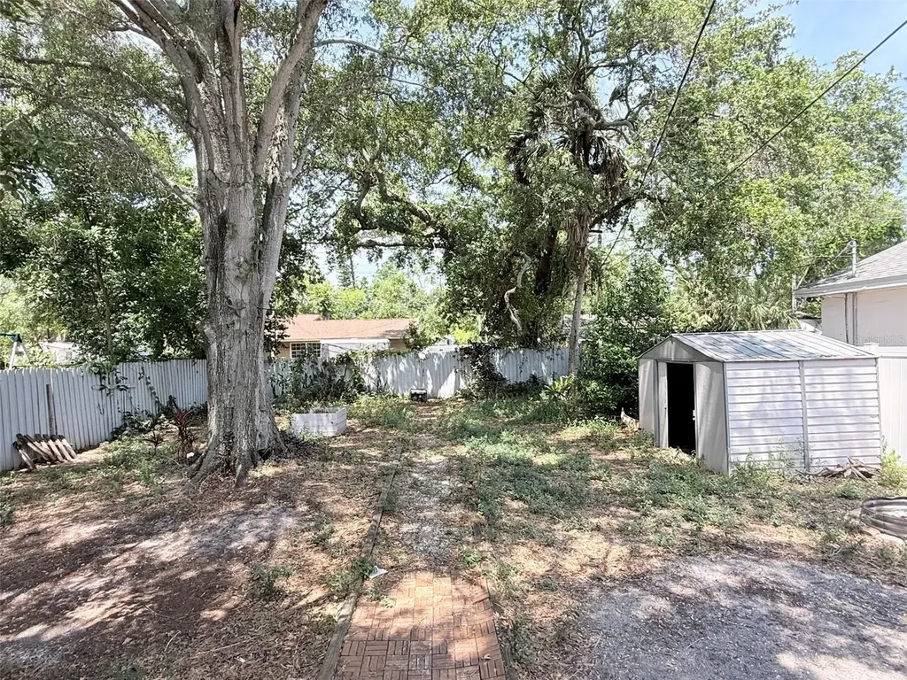 1933 47th Street S St Petersburg FL 33711