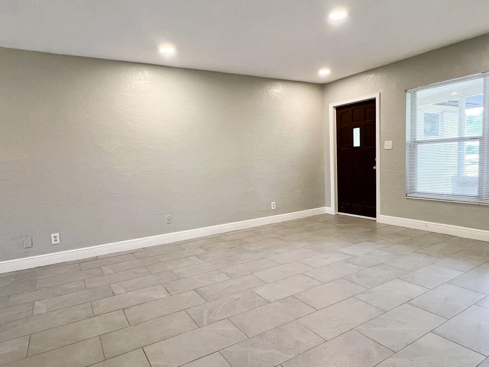 2489 Del Rio Way Dunedin FL 34698