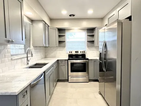 2489 Del Rio Way Dunedin FL 34698