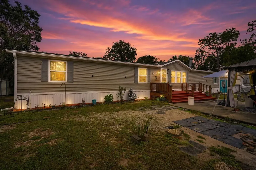 825 N Griffith Avenue Crystal River FL 34429