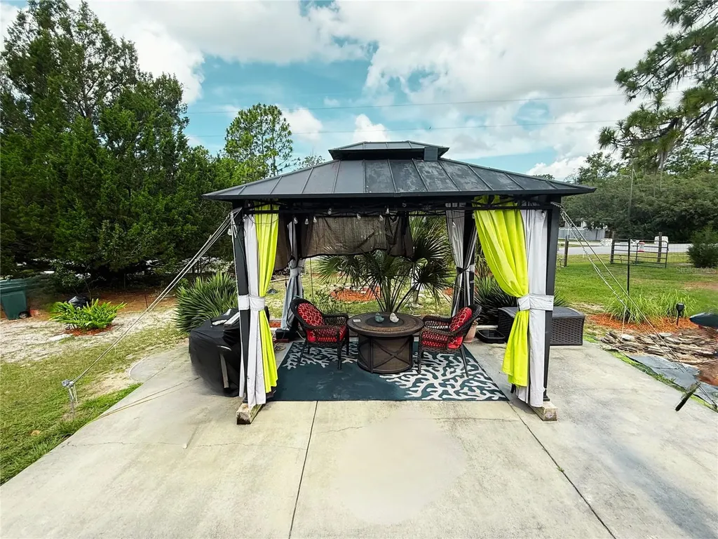 825 N Griffith Avenue Crystal River FL 34429