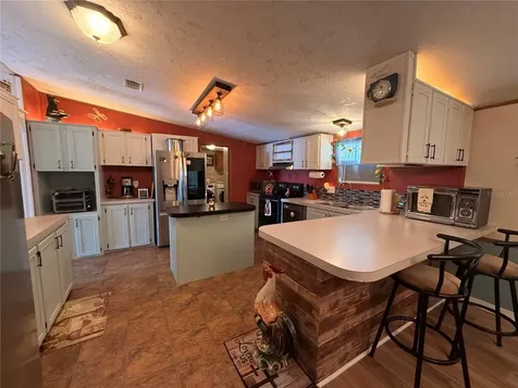 825 N Griffith Avenue Crystal River FL 34429