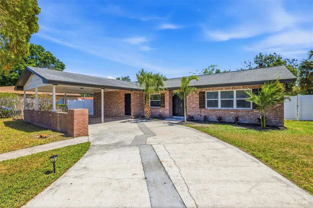 4433 Pompano Drive Tampa FL 33617