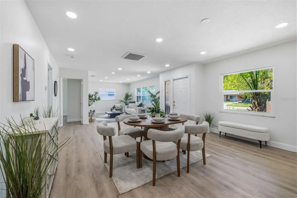 4433 Pompano Drive Tampa FL 33617