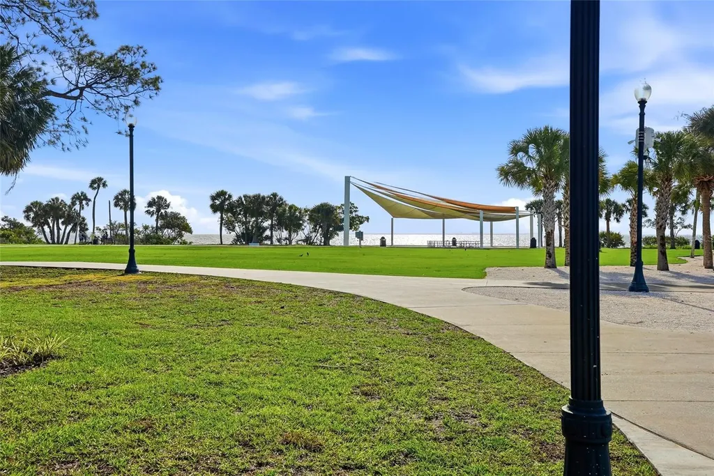 2376 Rajel Avenue Safety Harbor FL 34695