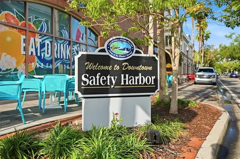 2376 Rajel Avenue Safety Harbor FL 34695