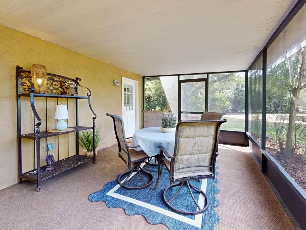 2713 Cr 776 Webster FL 33597