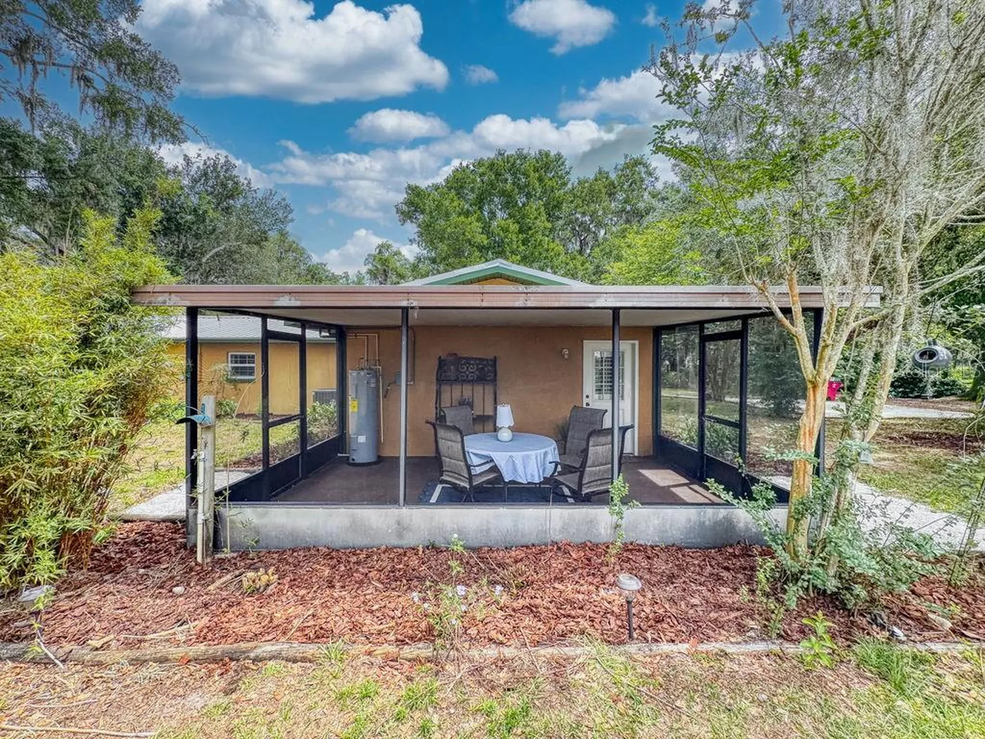 2713 Cr 776 Webster FL 33597