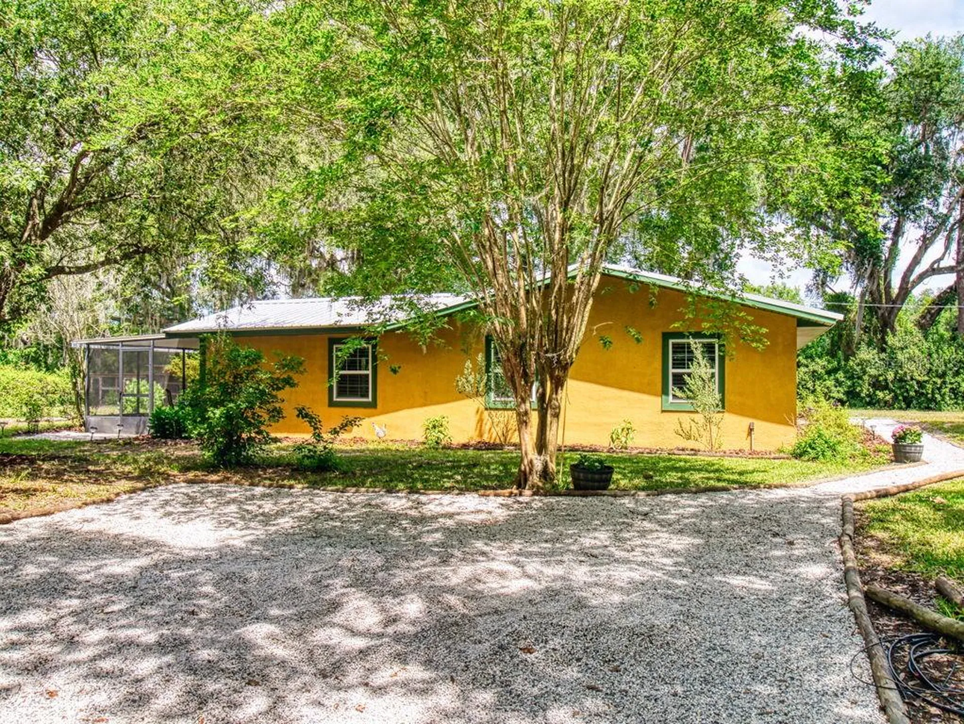 2713 Cr 776 Webster FL 33597