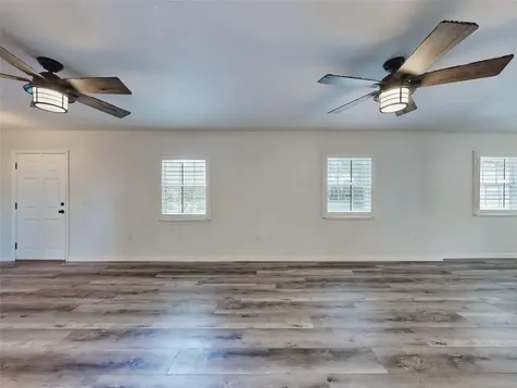 2713 Cr 776 Webster FL 33597