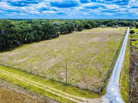 2713 Cr 776 Webster FL 33597