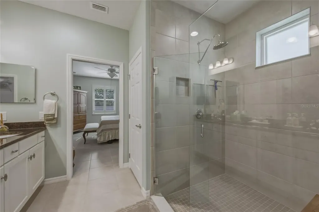 8017 Pine Crest Street Seminole FL 33777