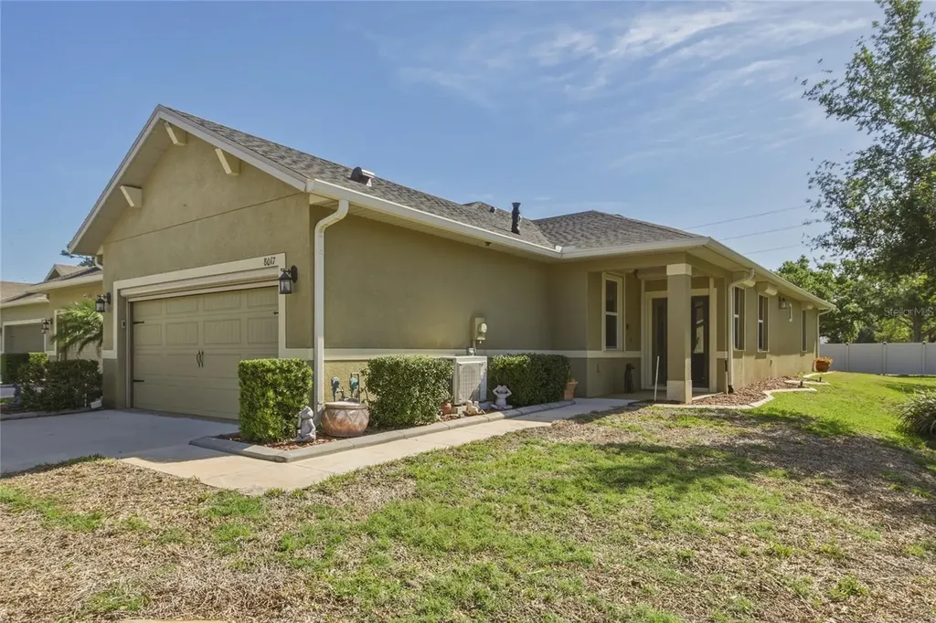 8017 Pine Crest Street Seminole FL 33777
