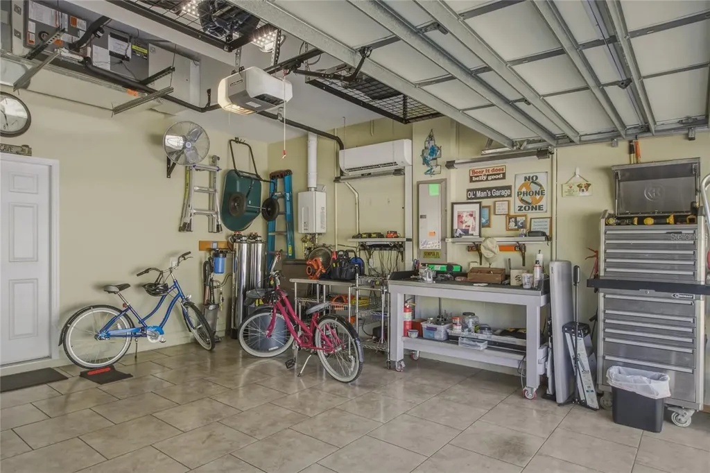 8017 Pine Crest Street Seminole FL 33777
