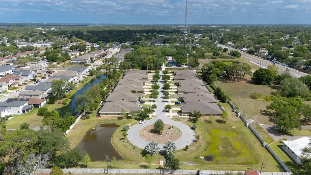 8017 Pine Crest Street Seminole FL 33777