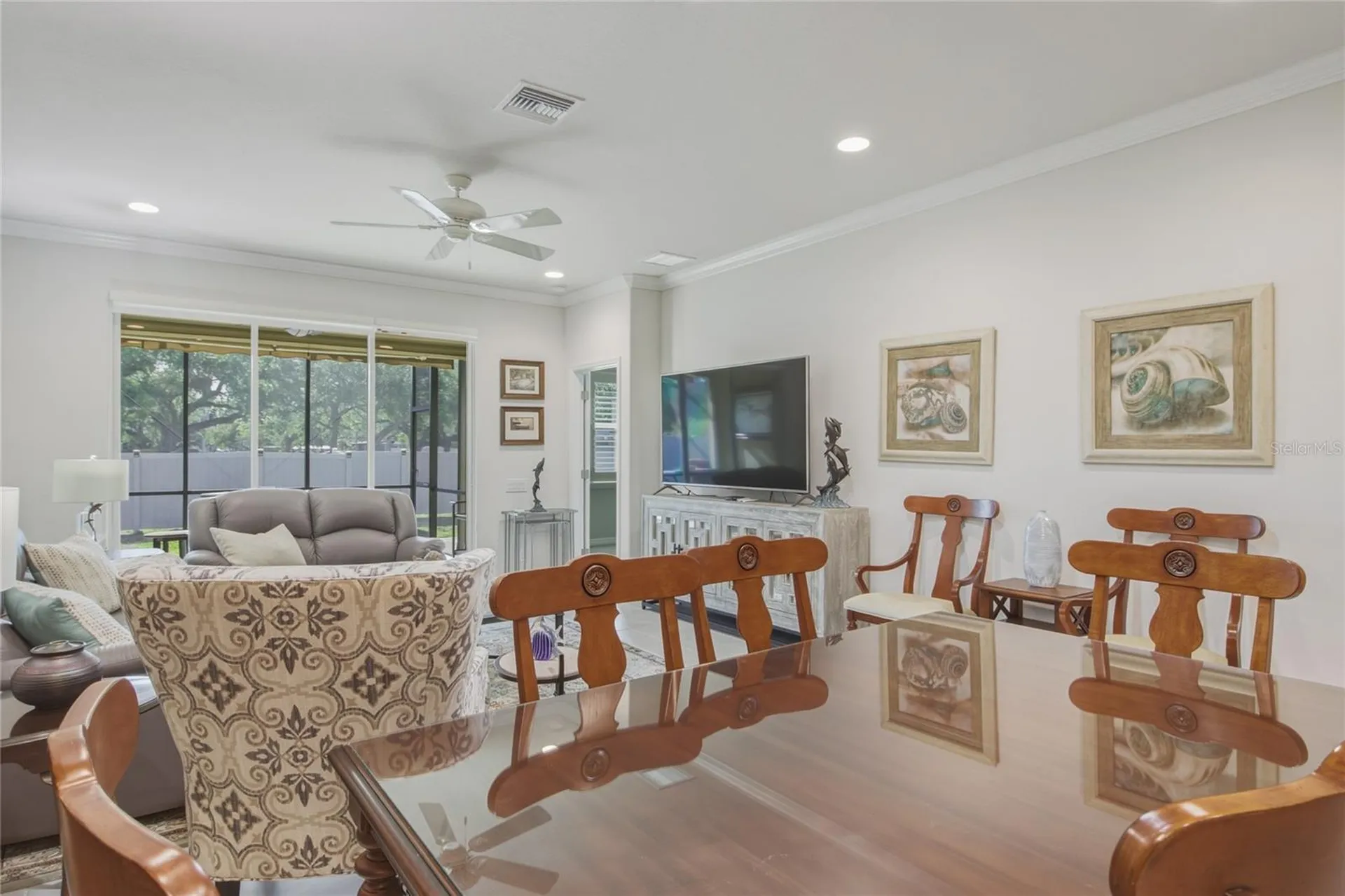 8017 Pine Crest Street Seminole FL 33777