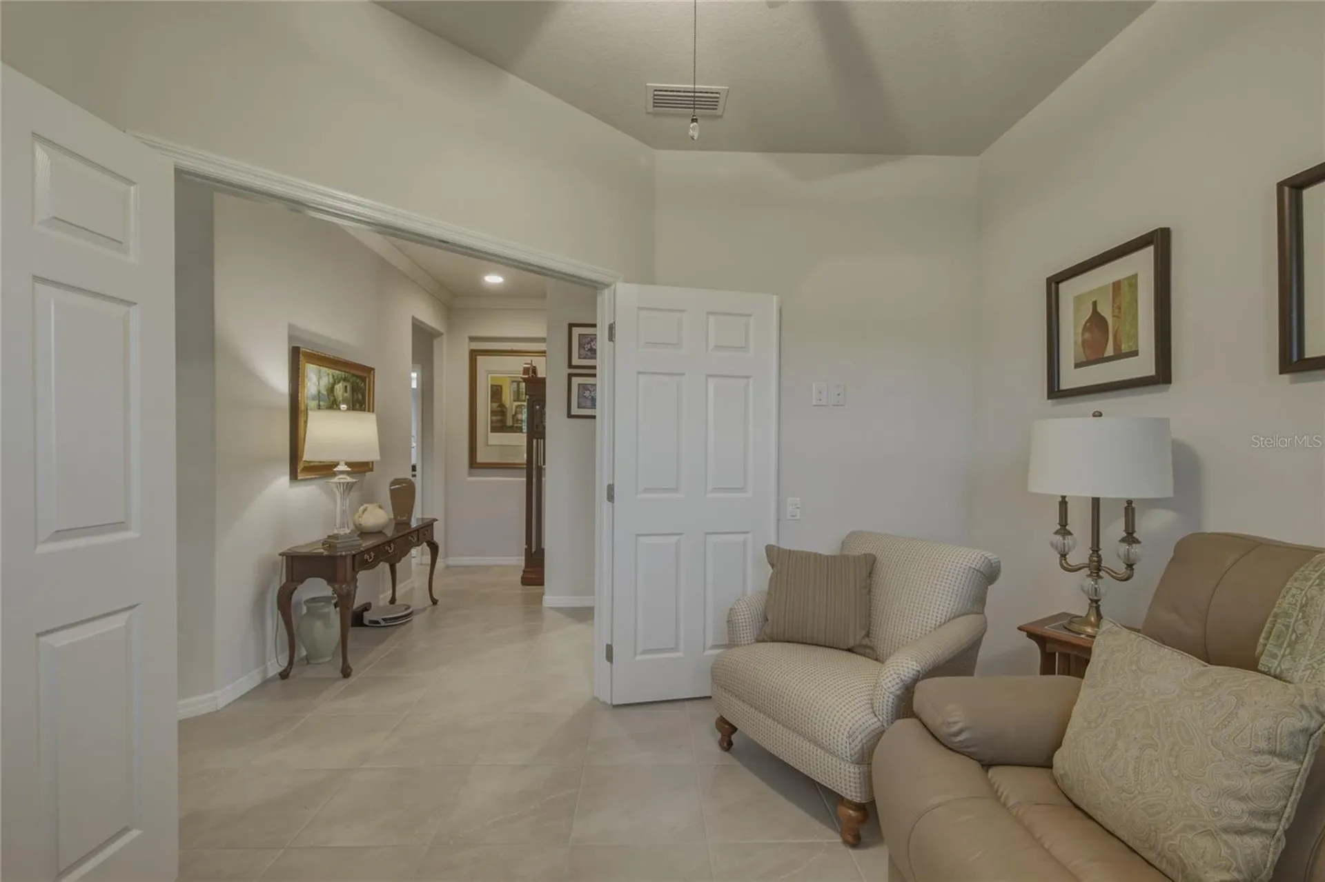 8017 Pine Crest Street Seminole FL 33777